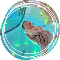 Bain enveloppé bébé